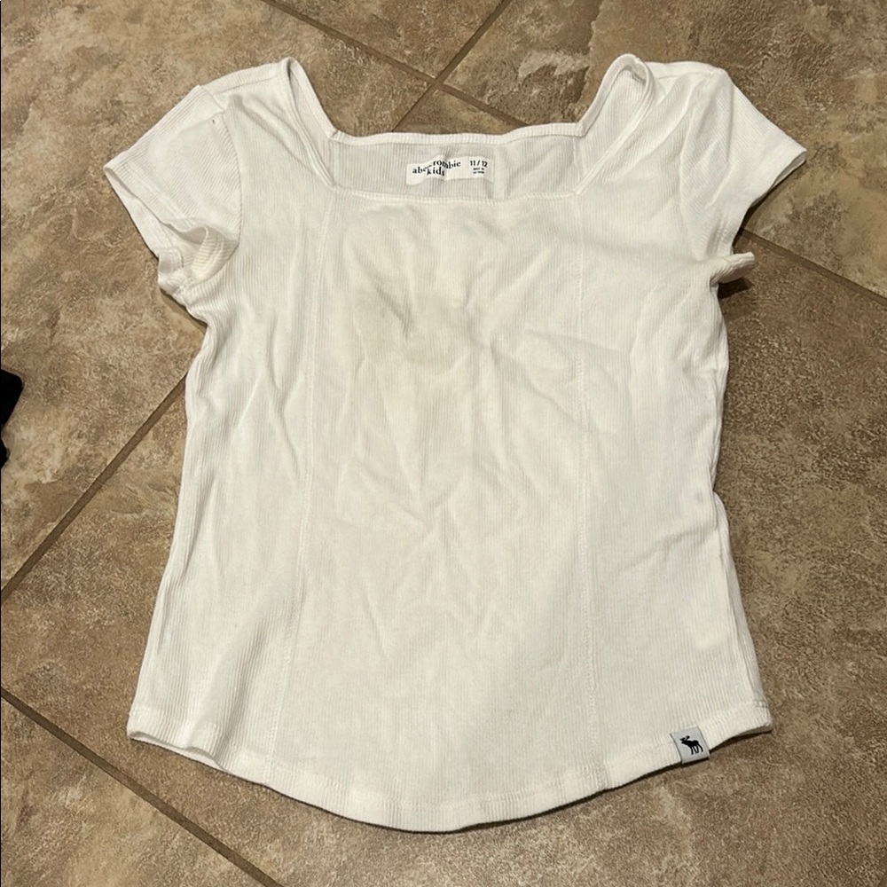 abercrombie kids white tee